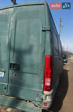 Вантажний фургон Iveco Daily 2005 в 