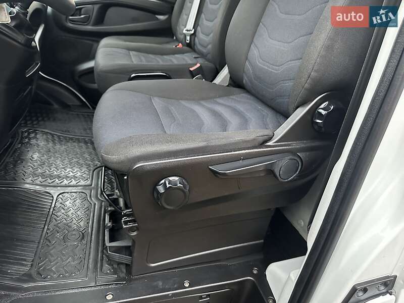 Вантажний фургон Iveco Daily 2019 в Тернополі
