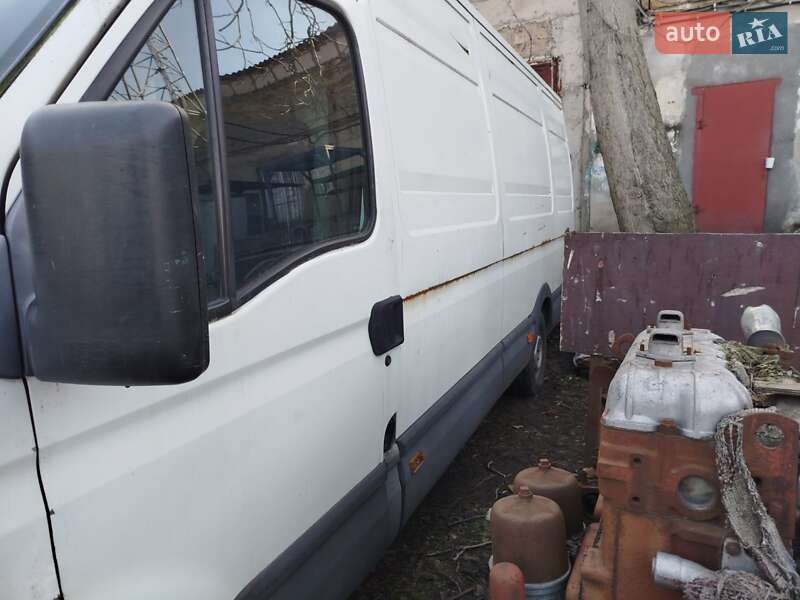 Вантажний фургон Iveco Daily 2005 в Одесі
