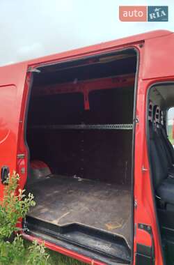 Грузовой фургон Iveco Daily 2016 в 