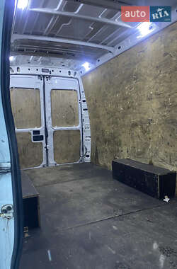 Другие грузовики Iveco Daily 2013 в 