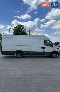Вантажний фургон Iveco Daily 2003 в 