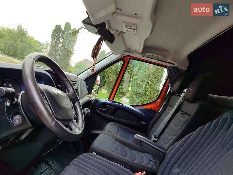 Автовоз Iveco Daily 2017 в Дубно