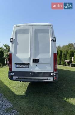 Грузовой фургон Iveco Daily 2005 в 