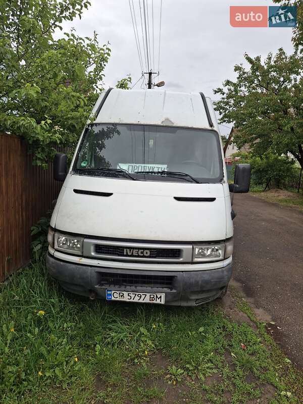 Вантажний фургон Iveco Daily 2005 в 