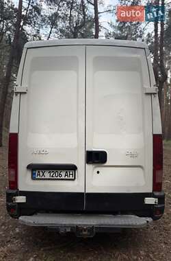 Грузовой фургон Iveco Daily 2002 в 