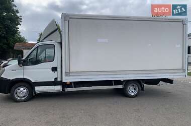 Грузовой фургон Iveco Daily 2011 в 