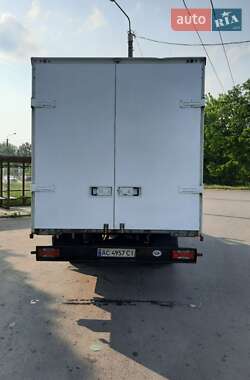 Вантажний фургон Iveco Daily 2013 в 