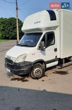 Вантажний фургон Iveco Daily 2013 в 