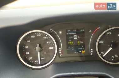 Грузовой фургон Iveco Daily 2020 в 
