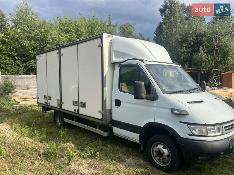 Грузовой фургон Iveco Daily 2006 в 