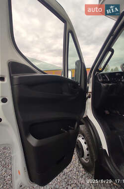 Тентованый Iveco Daily 2015 в 