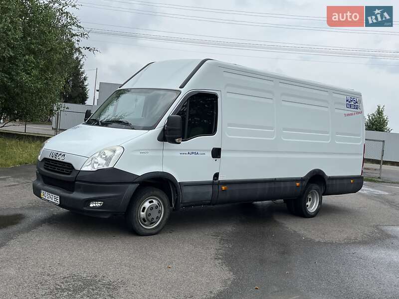 Грузовой фургон Iveco Daily 2012 в 