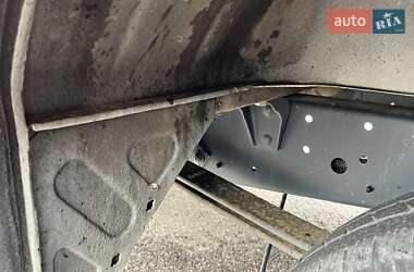 Грузовой фургон Iveco Daily 2012 в 