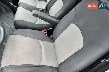 Грузовой фургон Iveco Daily 2012 в 