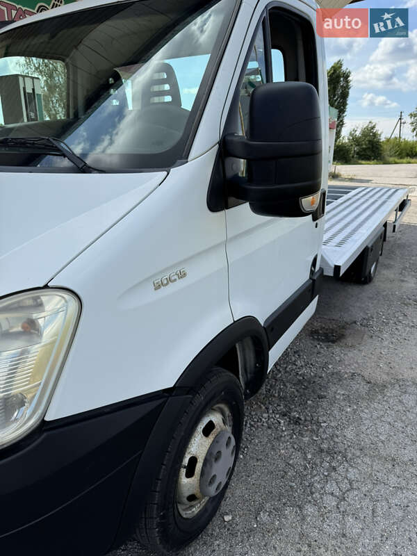 Эвакуатор Iveco Daily 2011 в Хороле