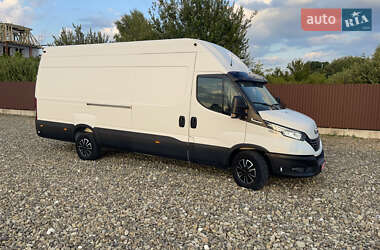 Грузовой фургон Iveco Daily 2020 в 