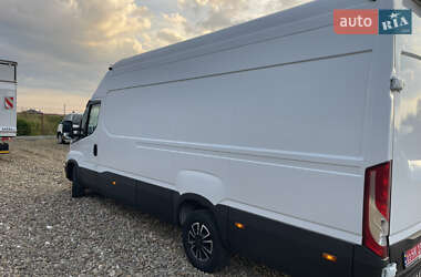 Грузовой фургон Iveco Daily 2020 в 
