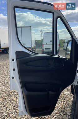 Грузовой фургон Iveco Daily 2020 в 