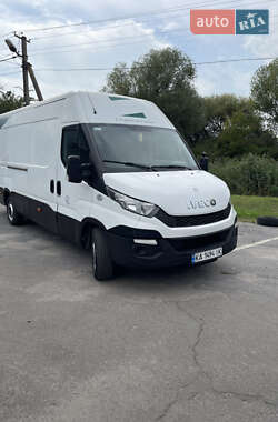 Вантажний фургон Iveco Daily 2016 в Вінниці