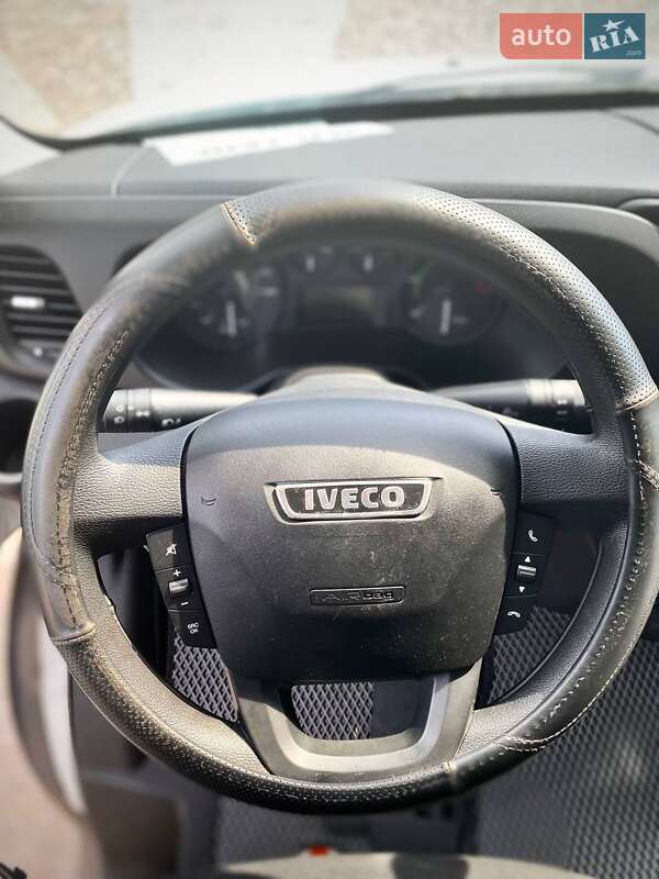 Вантажний фургон Iveco Daily 2016 в Дніпрі фото 9 Вантажний фургон Iveco Daily 2016 в Дніпрі