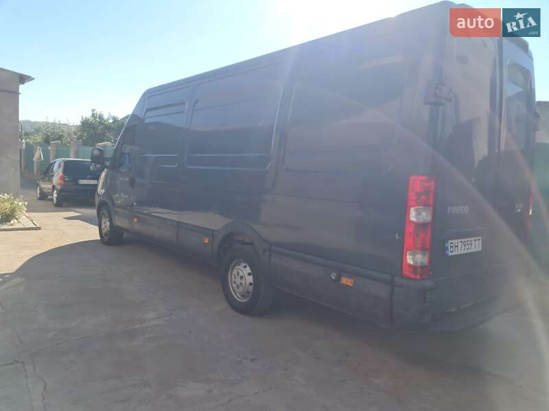 Грузовой фургон Iveco Daily 2007 в Одессе