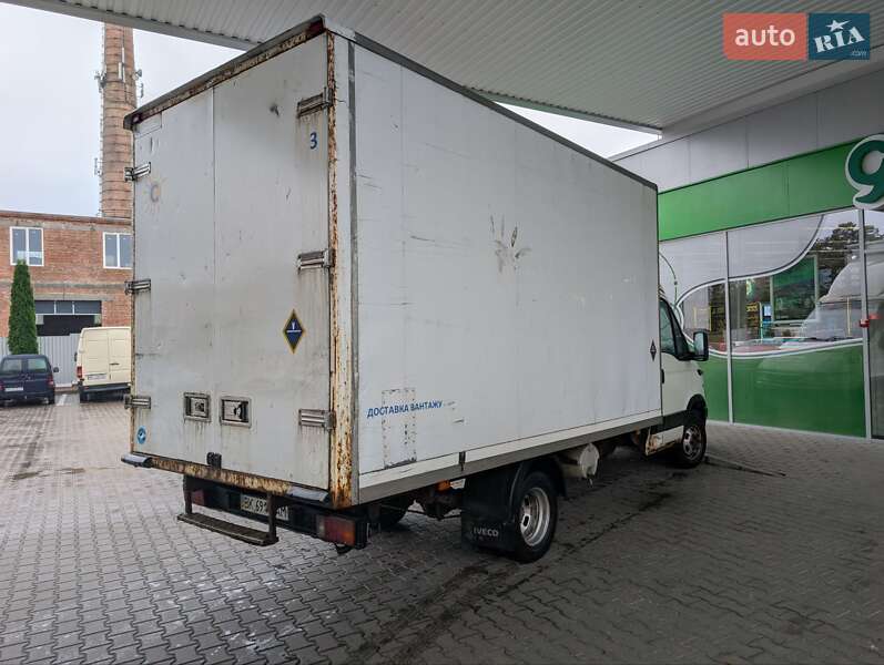 Грузовой фургон Iveco Daily 2005 в Ровно