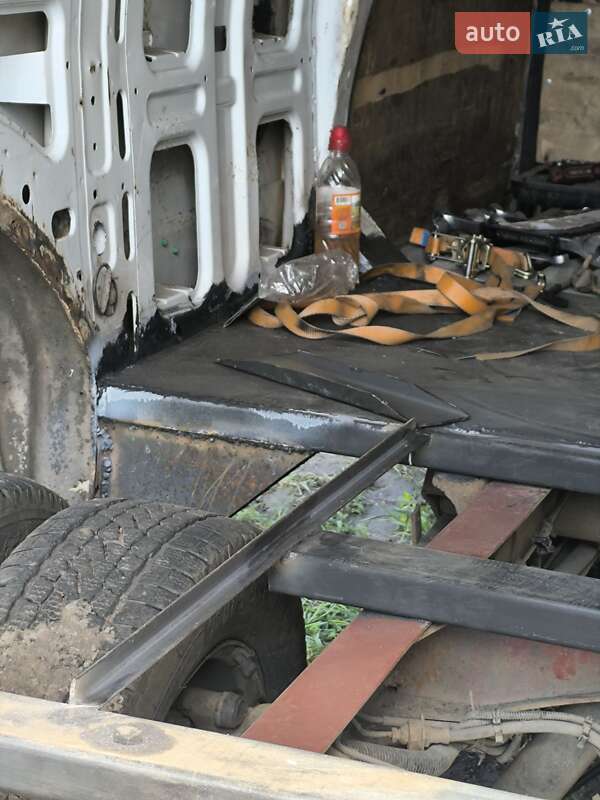 Інші вантажівки Iveco Daily 2003 в Кропивницькому