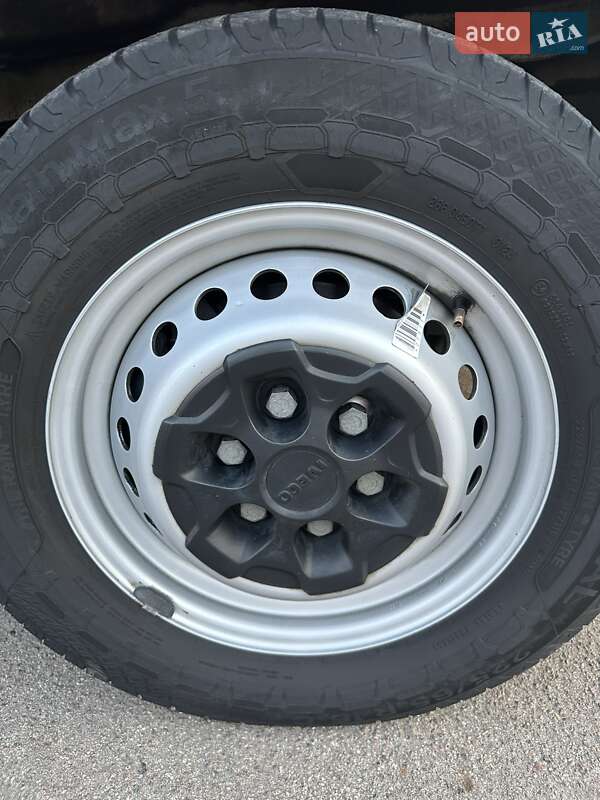 Грузовой фургон Iveco Daily 2023 в Рава-Русской