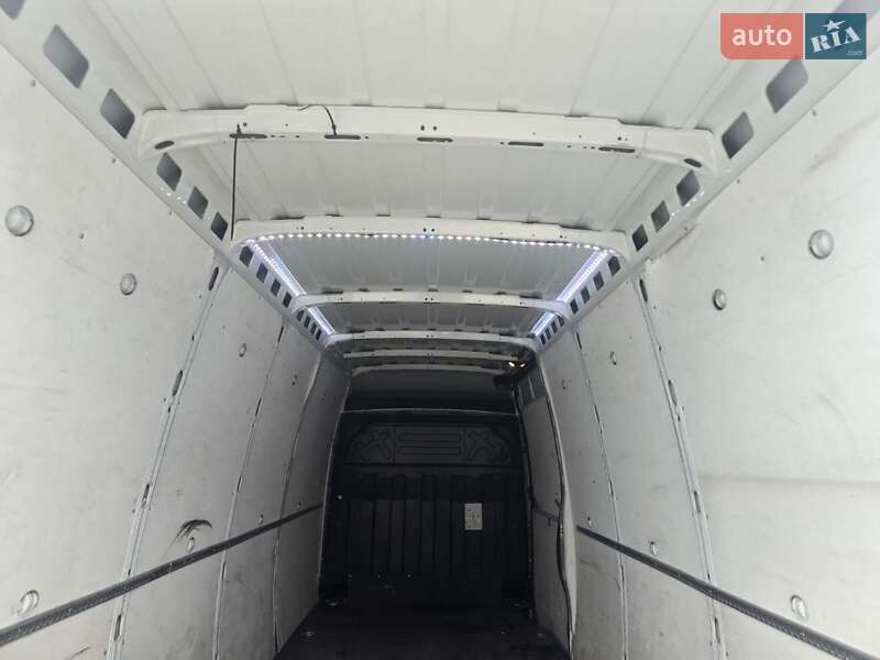 Грузовой фургон Iveco Daily 2021 в Стрые