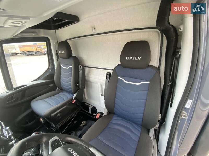 Тентованый Iveco Daily 2021 в Стрые