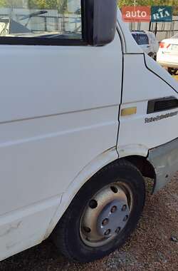 Грузовой фургон Iveco Daily 1999 в 
