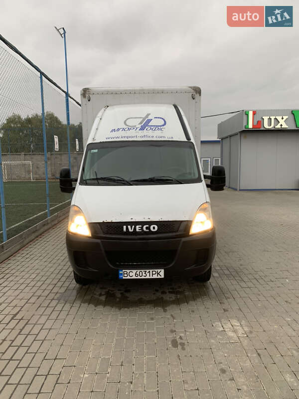 Микроавтобус грузовой (до 3,5т) Iveco Daily 2011 в Львове