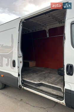 Грузовой фургон Iveco Daily 2015 в  фото 20 Грузовой фургон Iveco Daily 2015 в
