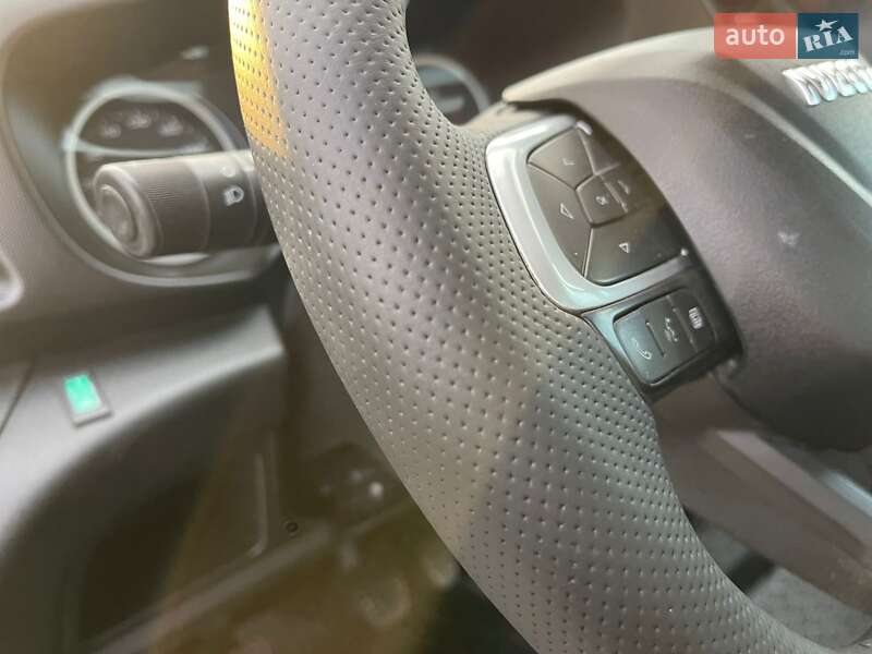 Автовоз Iveco Daily 2020 в Ужгороде