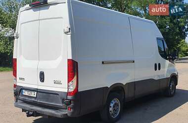 Грузовой фургон Iveco Daily 2017 в 