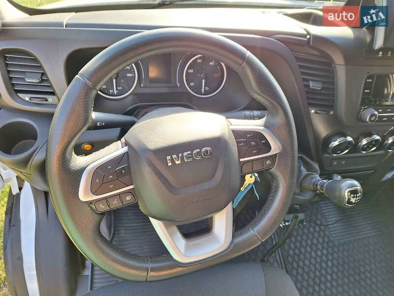 Грузовой фургон Iveco Daily 2021 в Нововолынске
