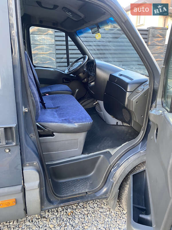 Грузовой фургон Iveco Daily 2006 в Житомире