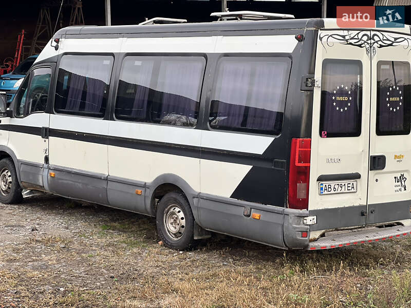 Городской автобус Iveco Daily 2000 в Жмеринке