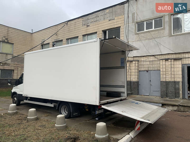 Грузовой фургон Iveco Daily 2017 в Киеве