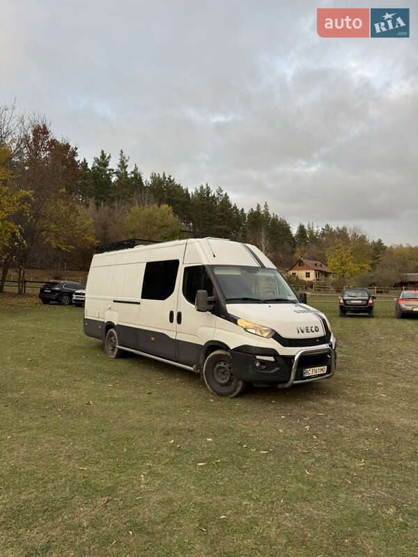 Дом на колесах Iveco Daily 2016 в Киеве