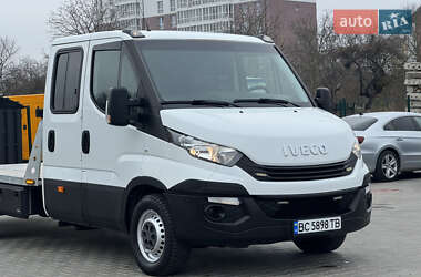 Автовоз Iveco Daily 2017 в Стрые