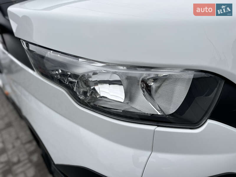 Эвакуатор Iveco Daily 2019 в Запорожье