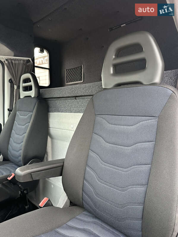 Эвакуатор Iveco Daily 2019 в Запорожье