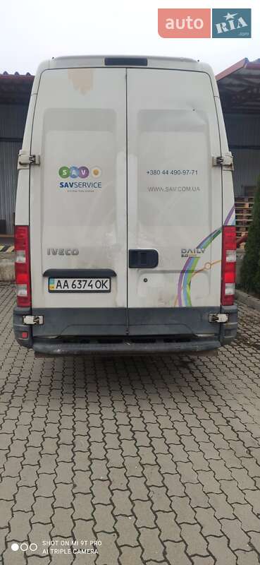 Грузовой фургон Iveco Daily 2012 в Ужгороде фото 2 Грузовой фургон Iveco Daily 2012 в Ужгороде