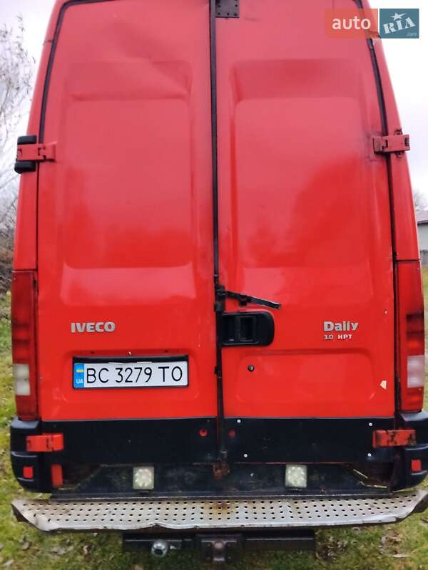 Грузовой фургон Iveco Daily 2004 в Краковце фото 4 Грузовой фургон Iveco Daily 2004 в Краковце