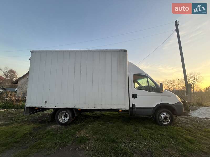 Грузовой фургон Iveco Daily 2011 в Львове фото 2 Грузовой фургон Iveco Daily 2011 в Львове