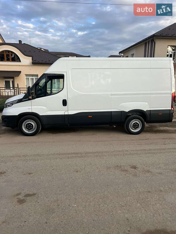 Вантажний фургон Iveco Daily 2022 в Чернівцях фото 6 Вантажний фургон Iveco Daily 2022 в Чернівцях