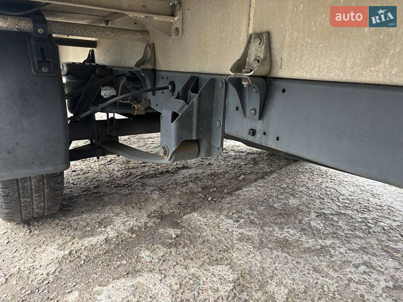 Вантажний фургон Iveco Daily 2018 в Нововолинську