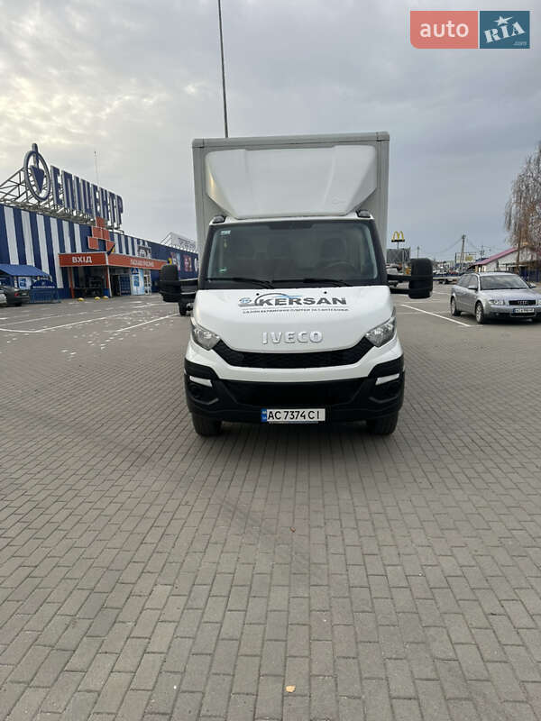 Вантажний фургон Iveco Daily 2015 в Ковелі